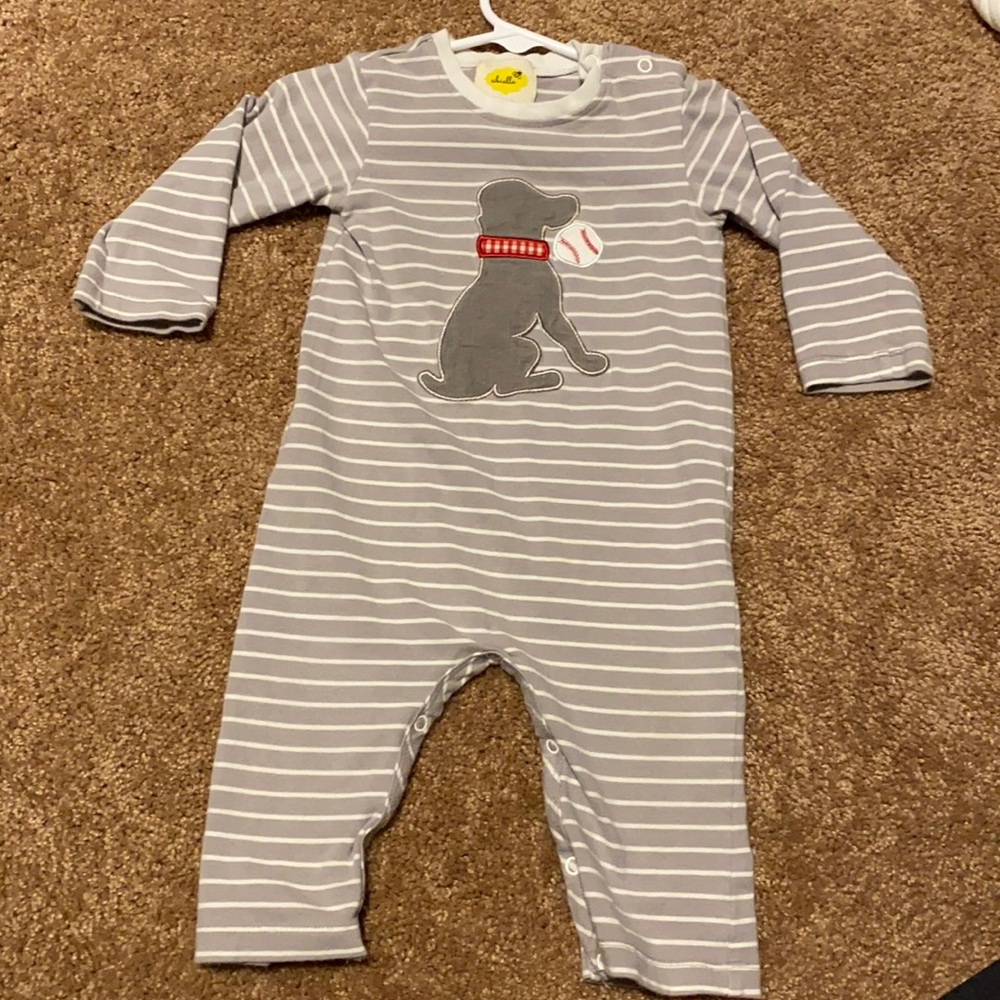 Puppy baseball striped bodysuit size 9 months